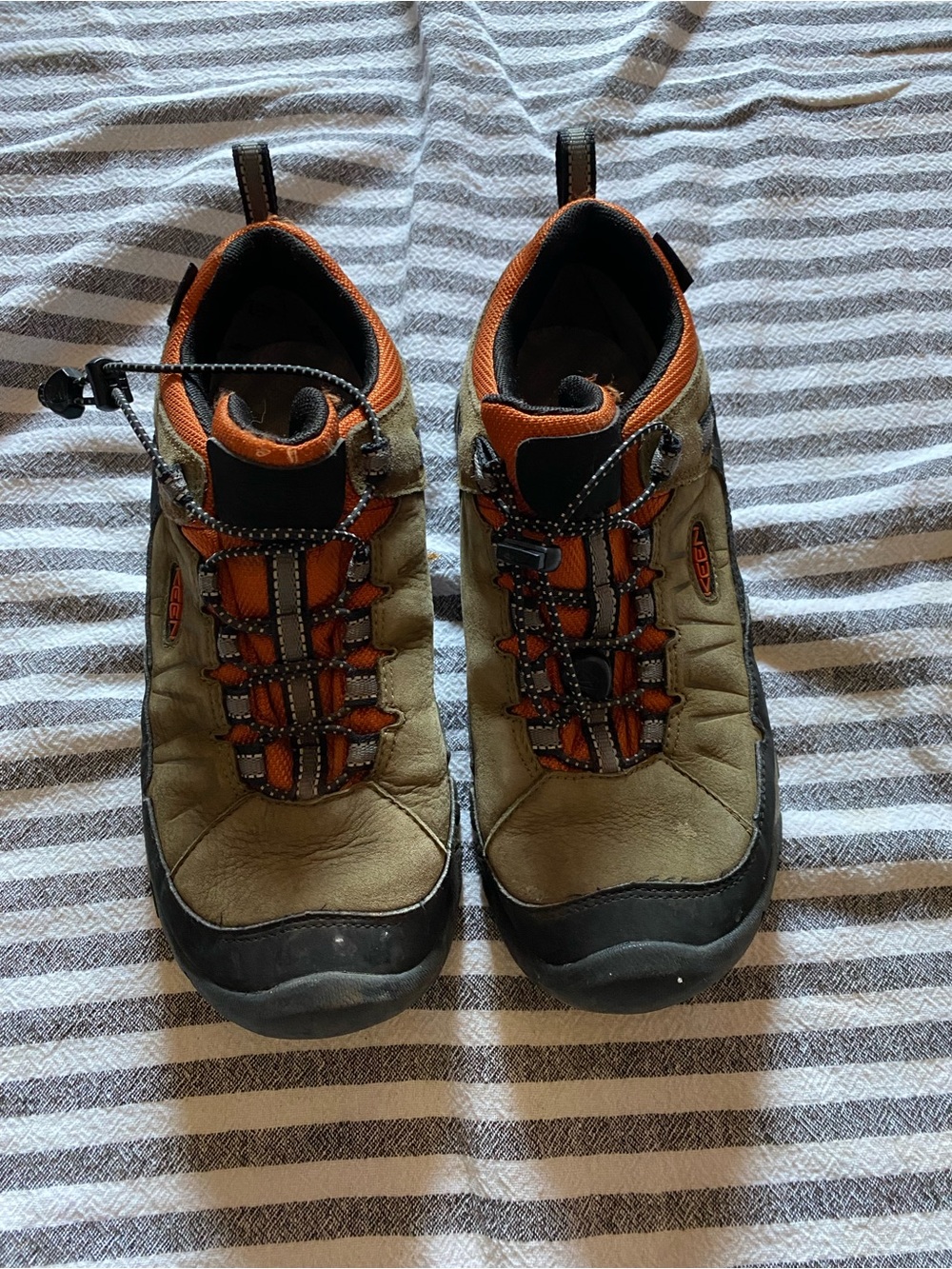 Keen Men's Olive Green & Orange Trail Sneakers
